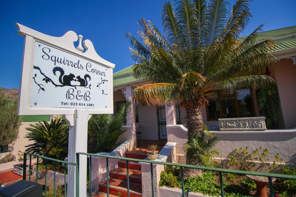 Squirrels Corner Bed and Breakfast Montagu Exteriör bild